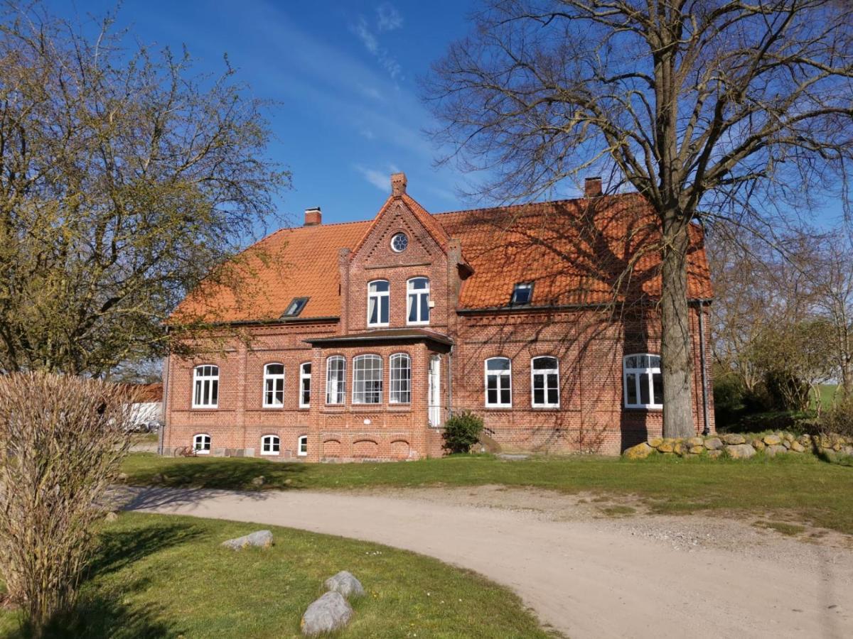 Gutshaus Thorstorf Fewo Wismar Eksteriør billede
